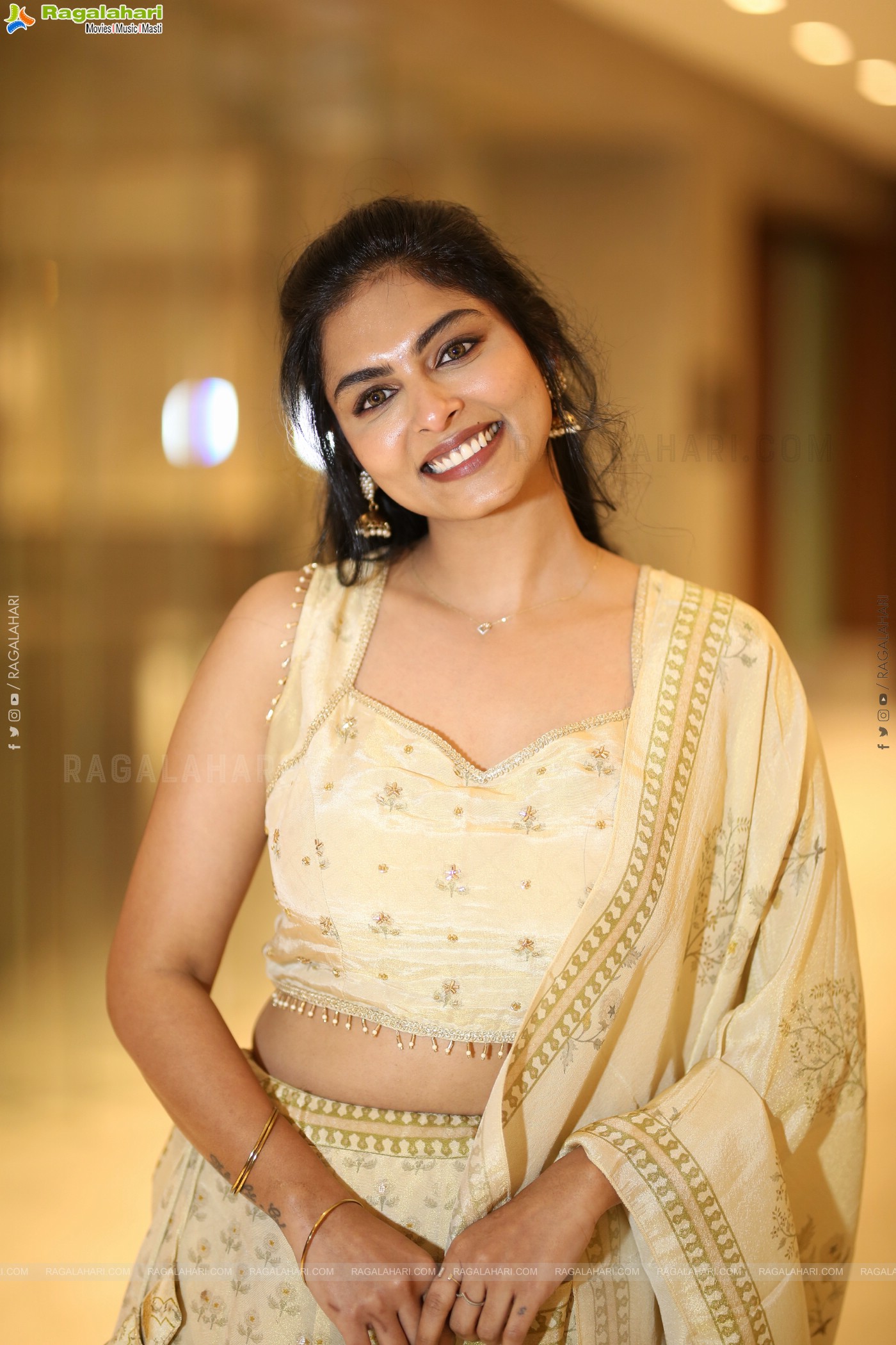 Mounika Reddy Latest Photoshoot Stills, HD Gallery