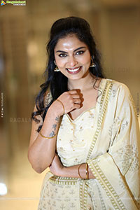 Mounika Reddy Latest Photoshoot Stills