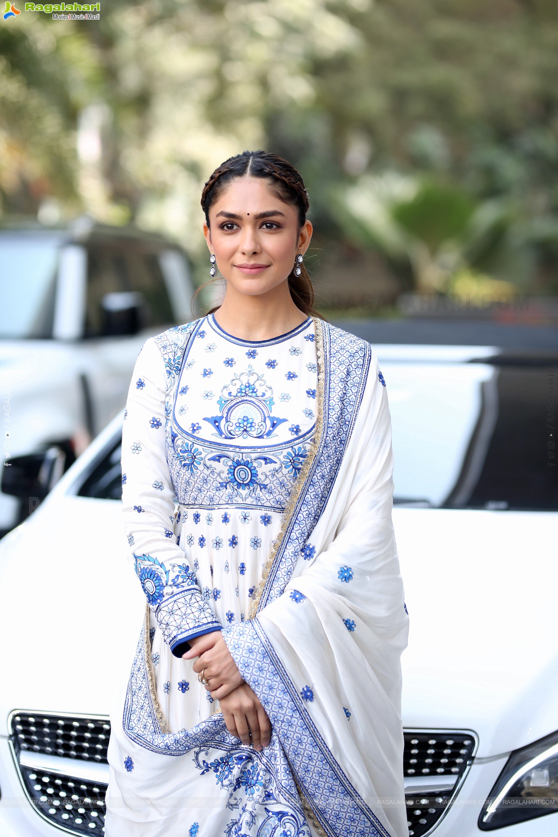 Mrunal Thakur at Dacoit Movie Teaser Launch Event, HD Gallery