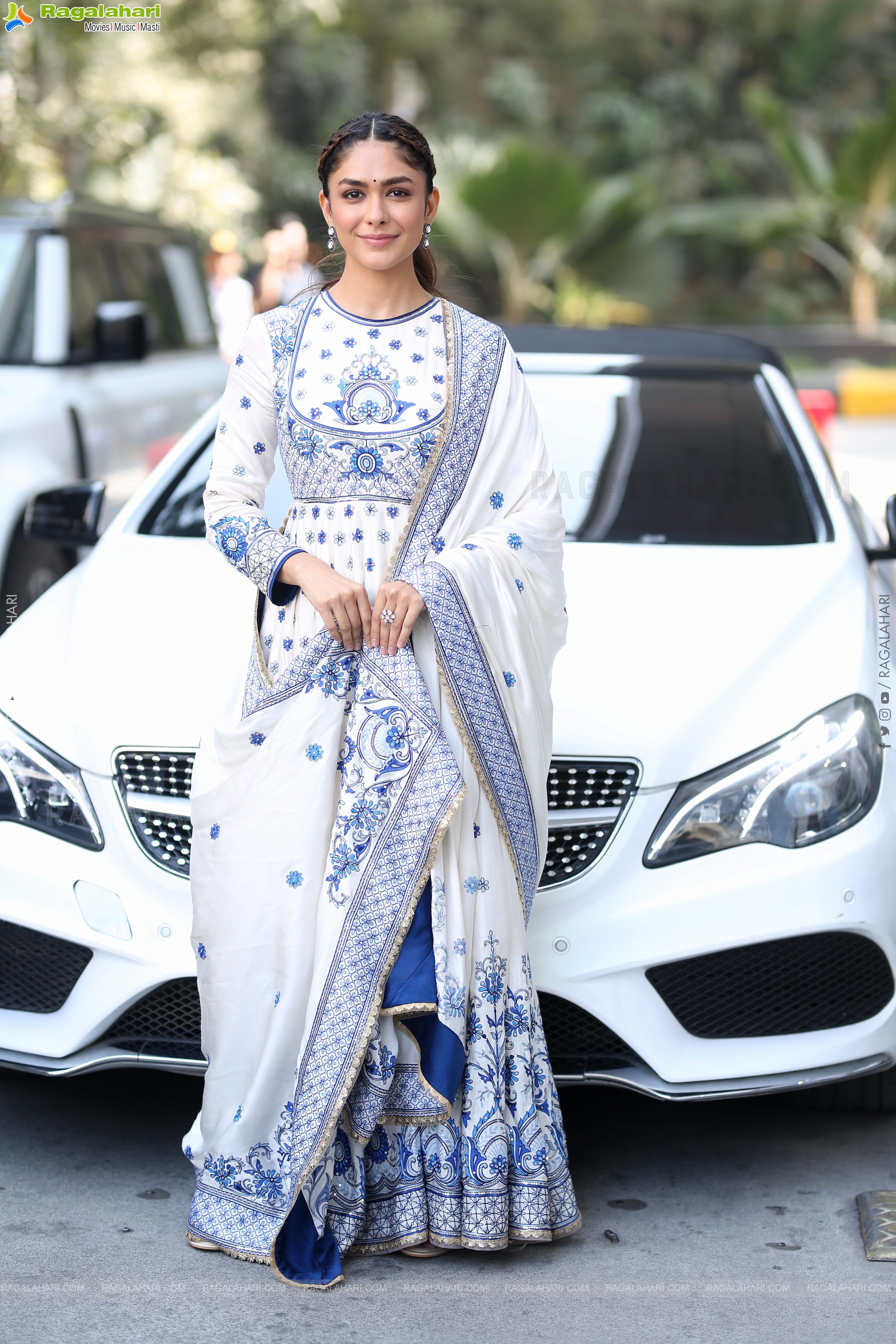 Mrunal Thakur at Dacoit Movie Teaser Launch Event, HD Gallery