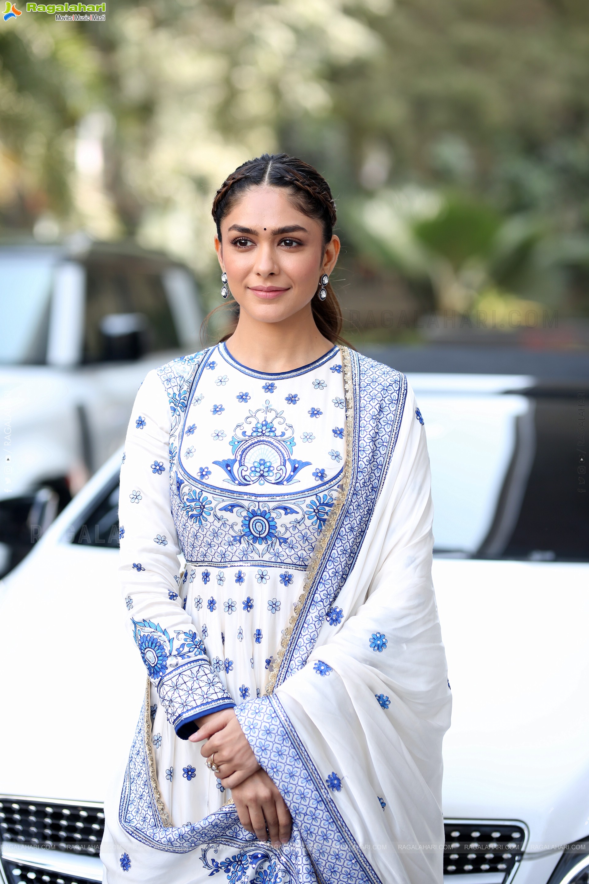 Mrunal Thakur at Dacoit Movie Teaser Launch Event, HD Gallery