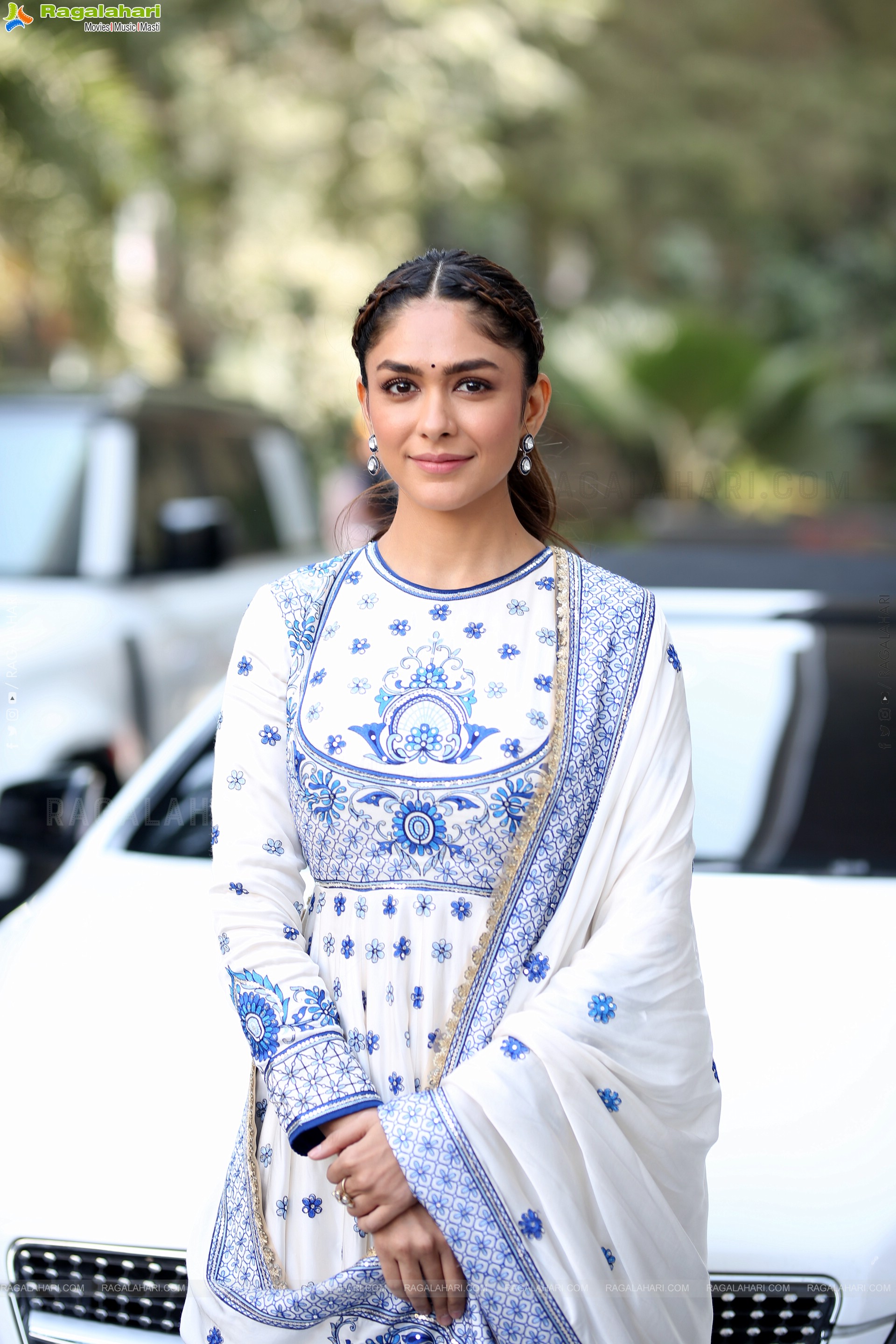 Mrunal Thakur at Dacoit Movie Teaser Launch Event, HD Gallery