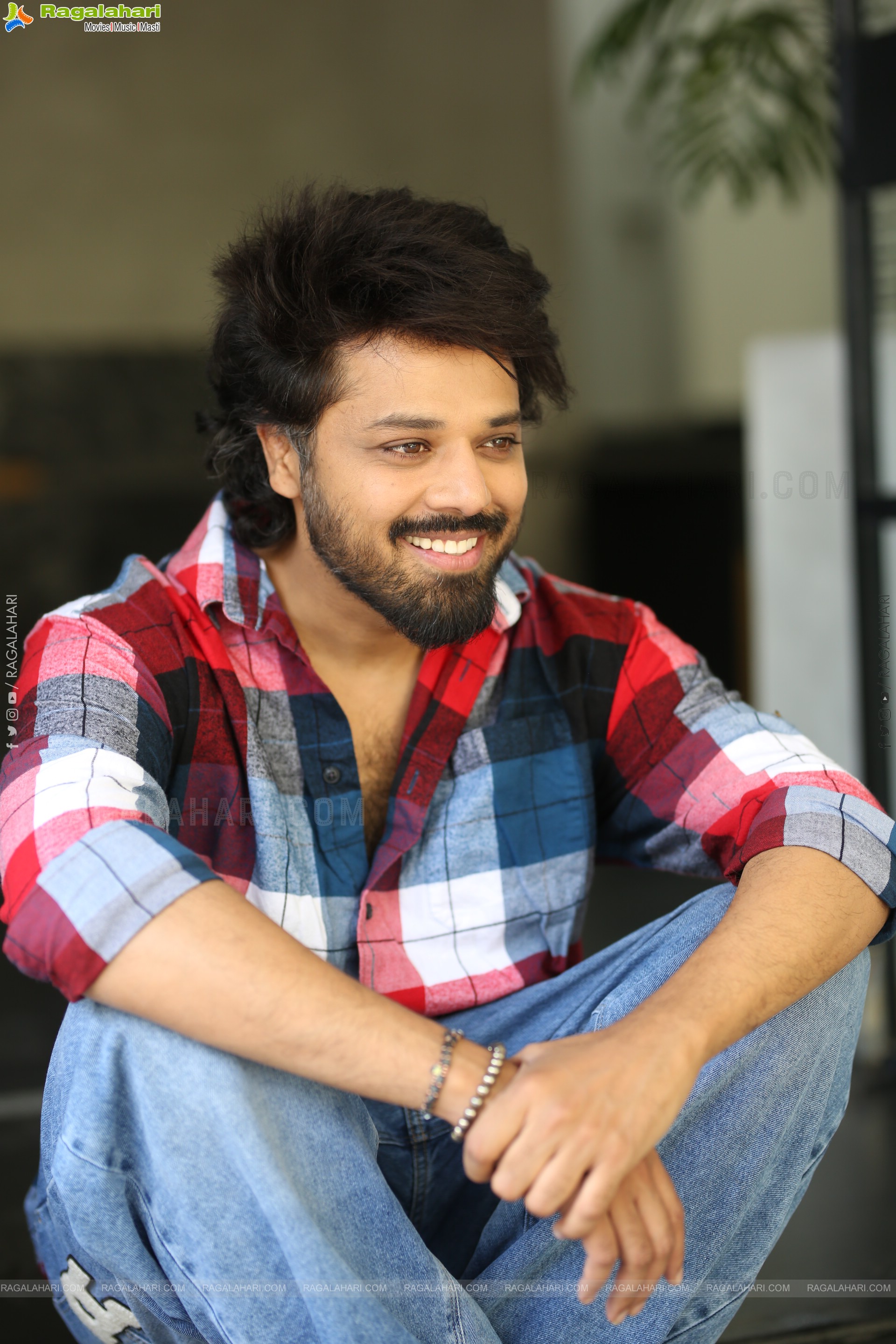 Nandu stills at Psych Siddhartha Movie Interview, HD Gallery