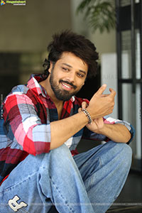 Nandu stills at Psych Siddhartha Movie Interview