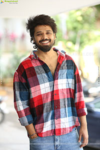 Nandu stills at Psych Siddhartha Movie Interview