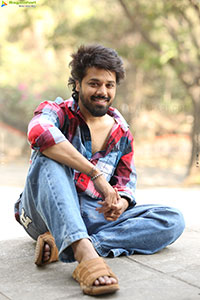 Nandu stills at Psych Siddhartha Movie Interview