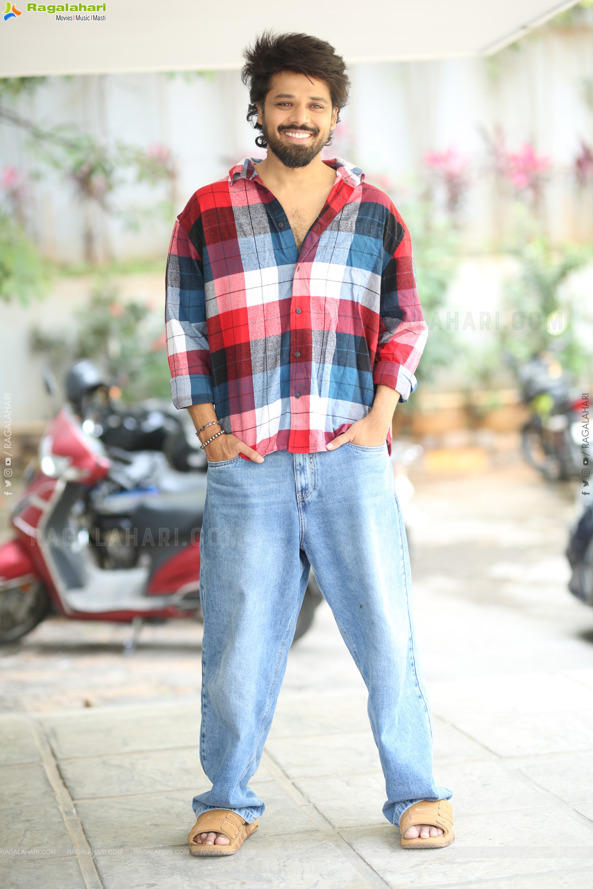 Nandu stills at Psych Siddhartha Movie Interview, HD Gallery