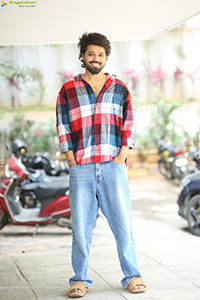 Nandu stills at Psych Siddhartha Movie Interview