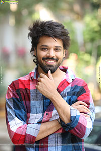 Nandu stills at Psych Siddhartha Movie Interview