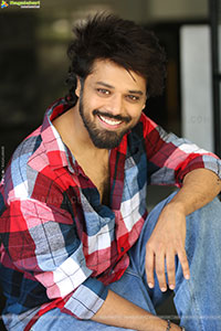 Nandu stills at Psych Siddhartha Movie Interview