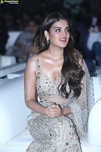 Nidhhi Agerwal at The Rajasaab Pre Release Event