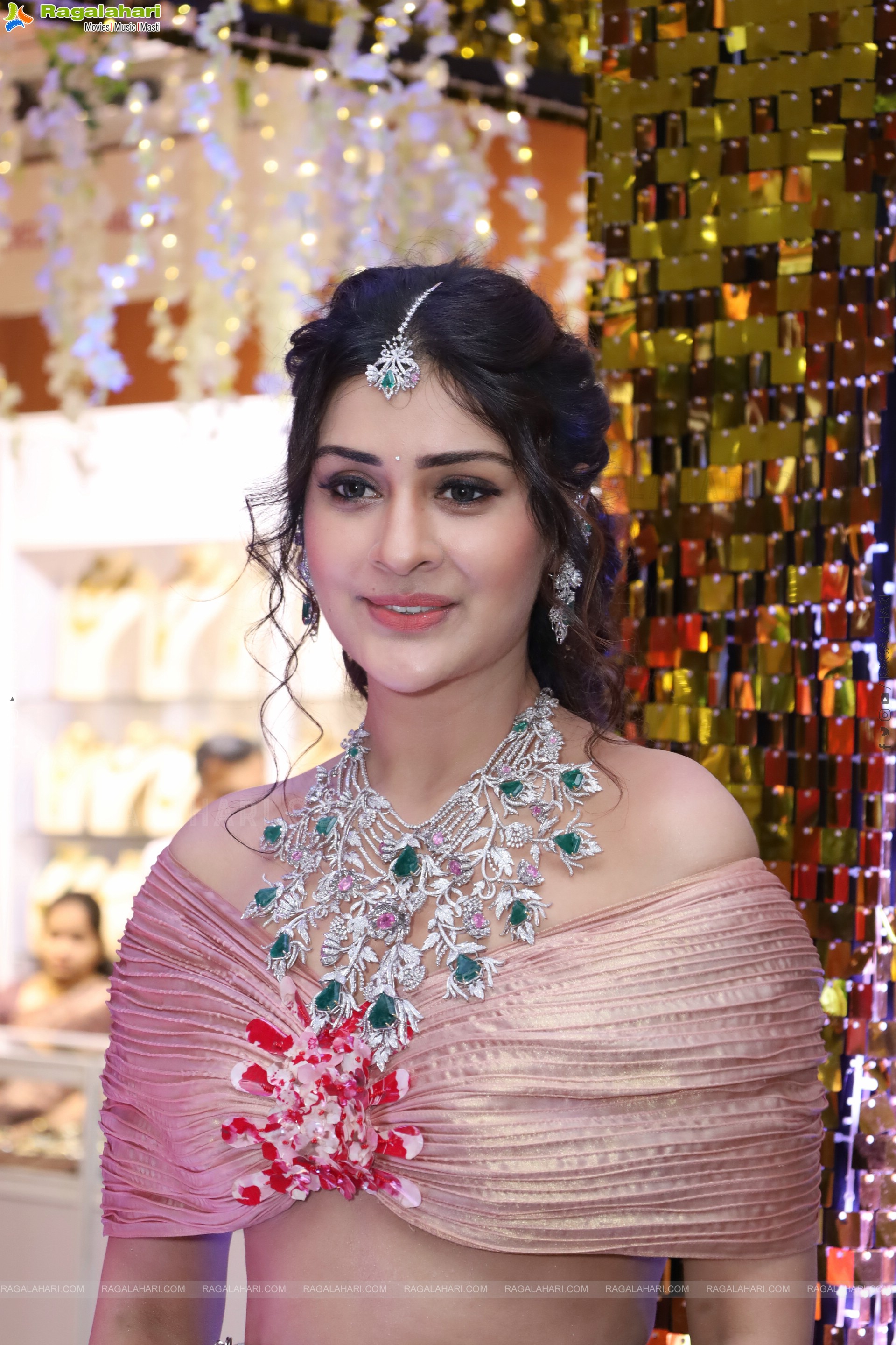 Payal Rajput at Hi Life Jewels Exhibition Launch, HD Gallery