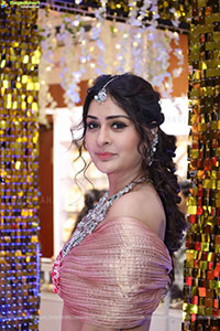 Payal Rajput at Hi Life Jewels Exhibition Launch, HD Gallery