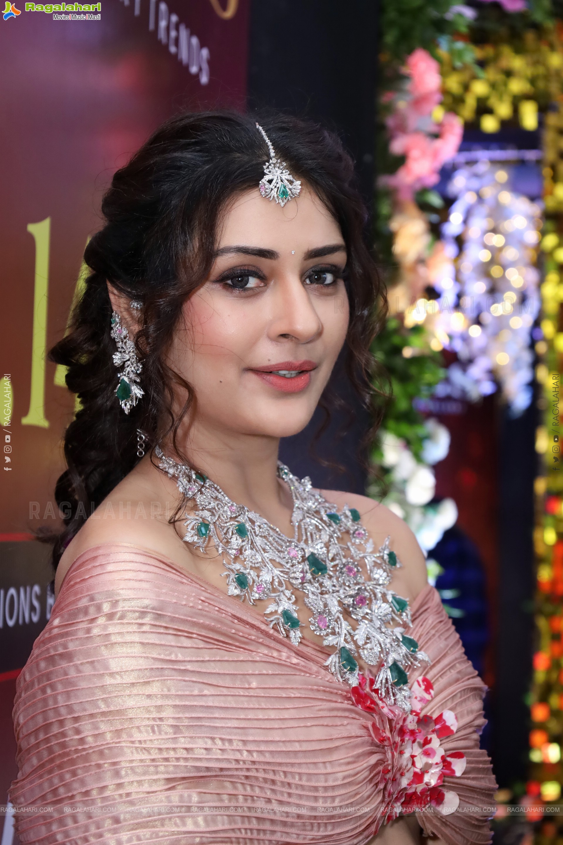 Payal Rajput at Hi Life Jewels Exhibition Launch, HD Gallery
