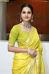 Priyanka Chowdary at Hi Life Jewels Launch