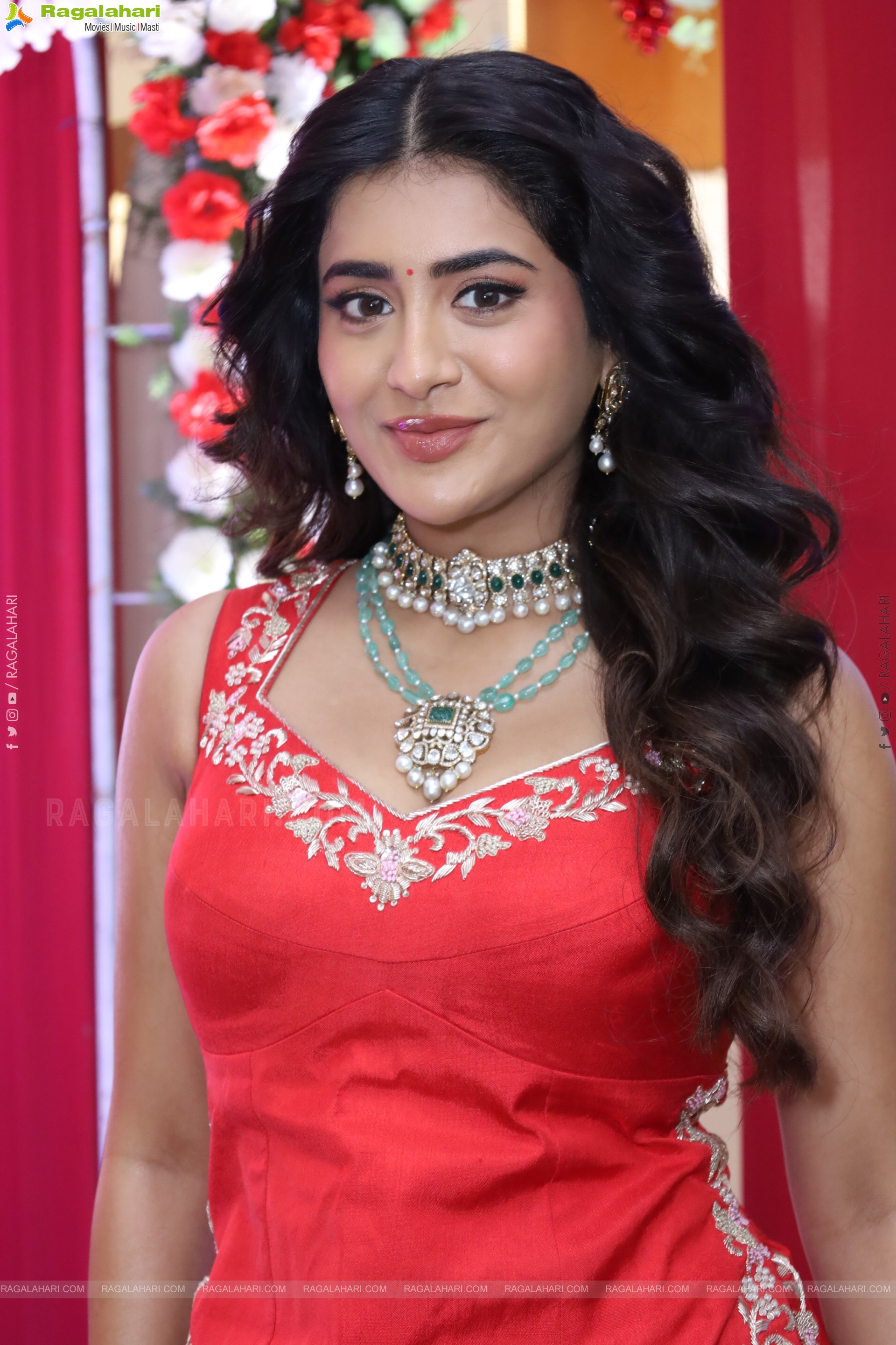 Rashi Singh at Hi Life Exhibition New Year Festive Edition Launch, HD Gallery