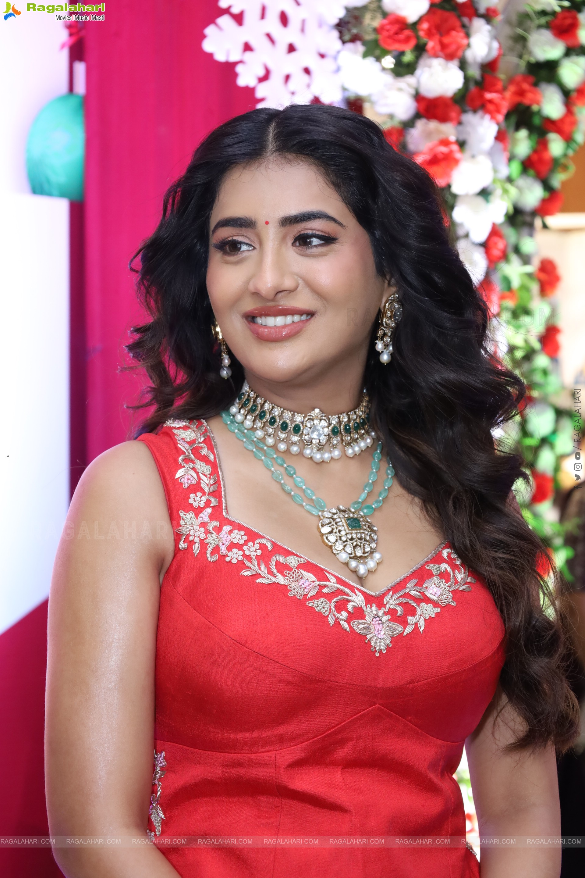 Rashi Singh at Hi Life Exhibition New Year Festive Edition Launch, HD Gallery