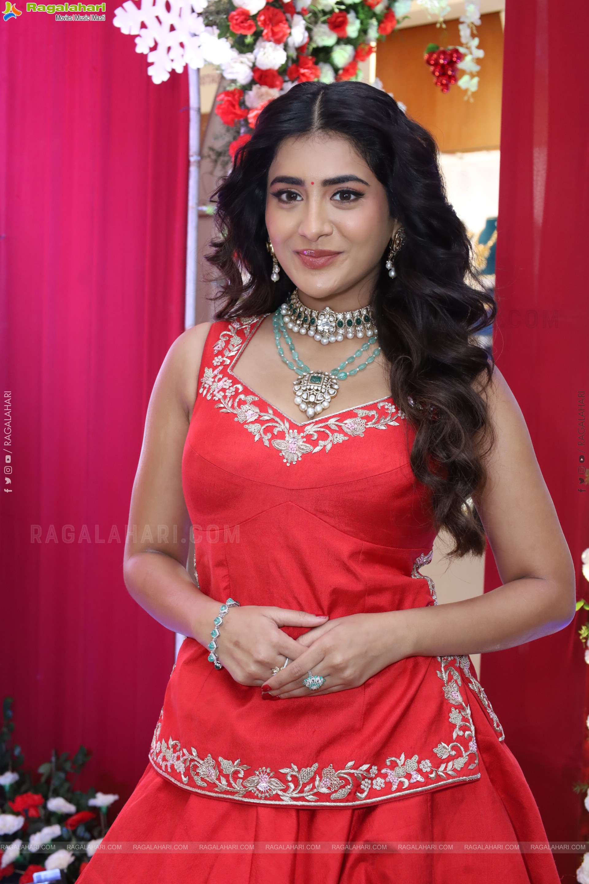 Rashi Singh at Hi Life Exhibition New Year Festive Edition Launch, HD Gallery