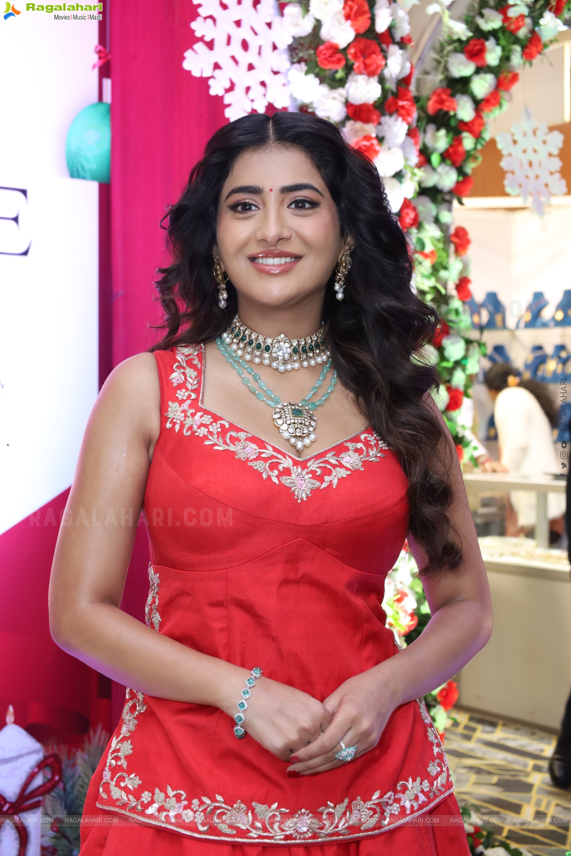 Rashi Singh at Hi Life Exhibition New Year Festive Edition Launch, HD Gallery