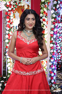 Rashi Singh at Hi Life Exhibition New Year Festive Edition 