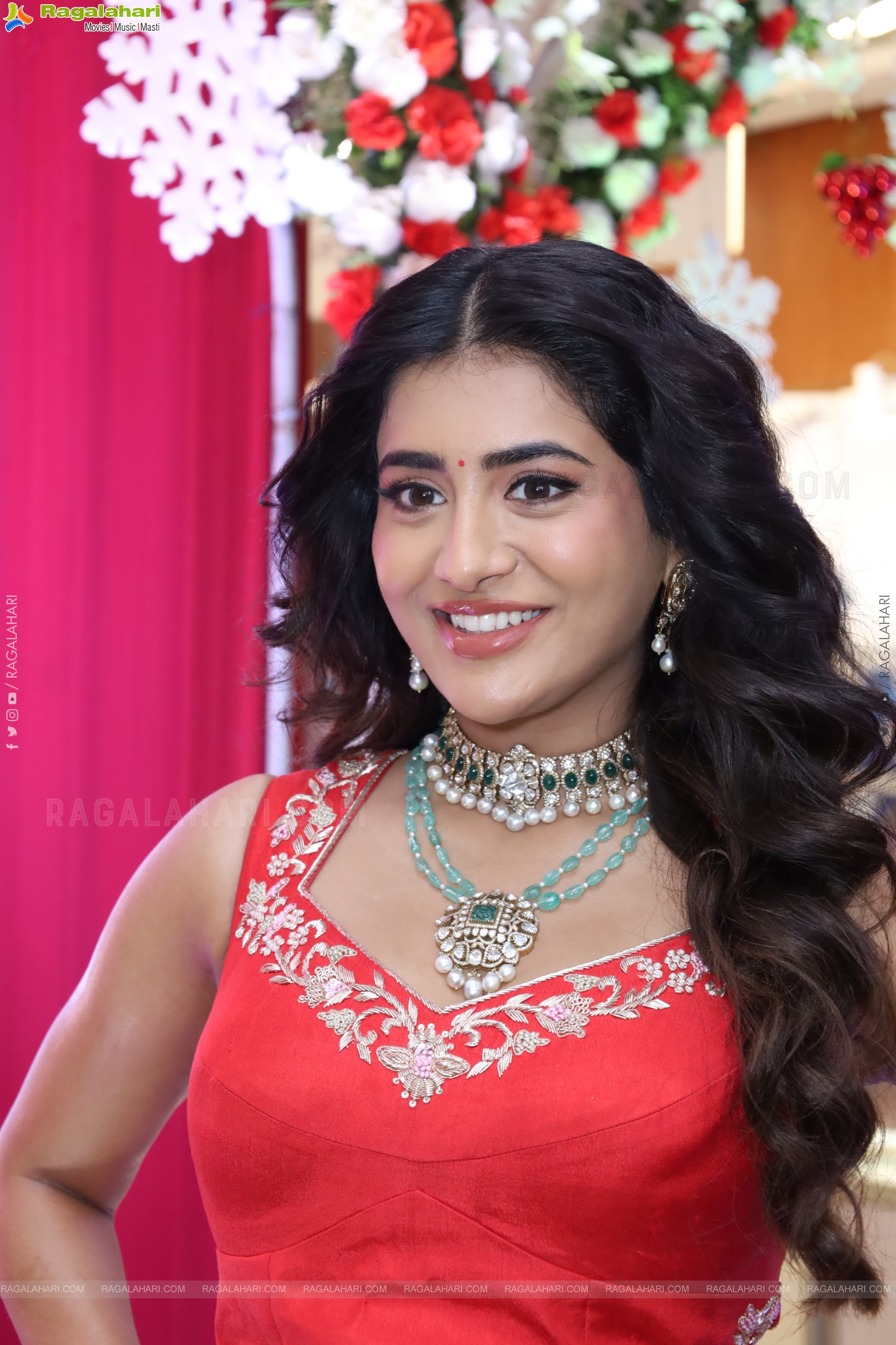 Rashi Singh at Hi Life Exhibition New Year Festive Edition Launch, HD Gallery