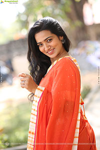 Rekha Nirosha at Nayanam Trailer Launch, HD Gallery