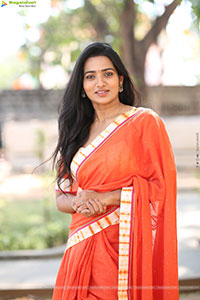 Rekha Nirosha at Nayanam Trailer Launch, HD Gallery