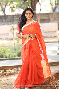 Rekha Nirosha at Nayanam Trailer Launch, HD Gallery