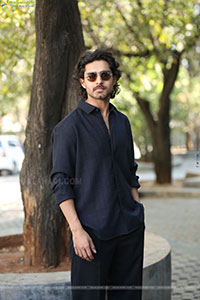 Roshan stills at Champion Movie Interview