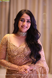 Sakshi Mhadolkar at Mowgli Pre Release Event