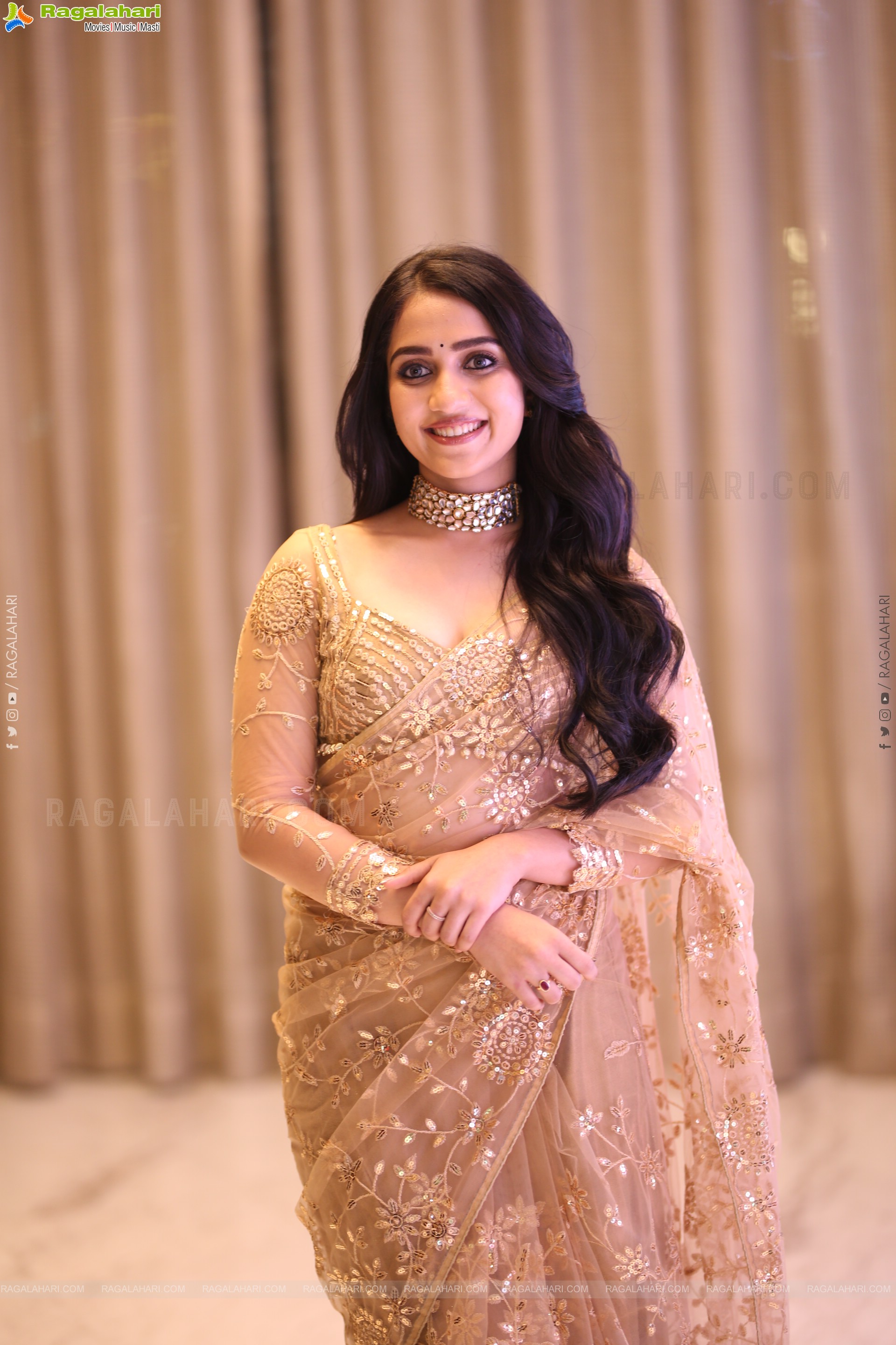 Sakshi Mhadolkar at Mowgli Pre Release Event, HD Gallery