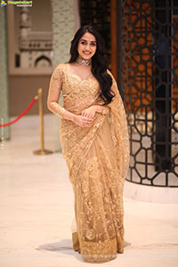 Sakshi Mhadolkar at Mowgli Pre Release Event