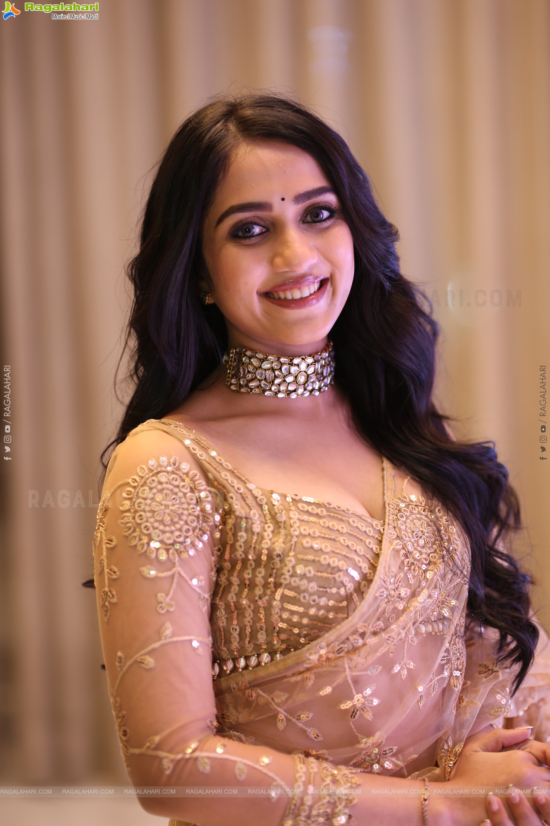 Sakshi Mhadolkar at Mowgli Pre Release Event, HD Gallery