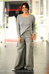 Samyuktha Menon at Akhanda 2 Movie Interview