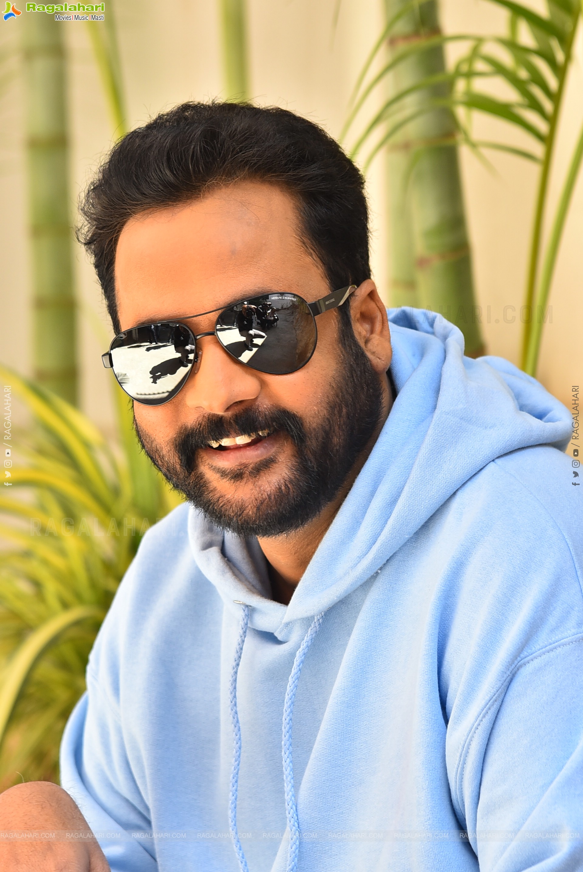 Actor Shivaji at Dhandoraa Movie Interview, HD Gallery