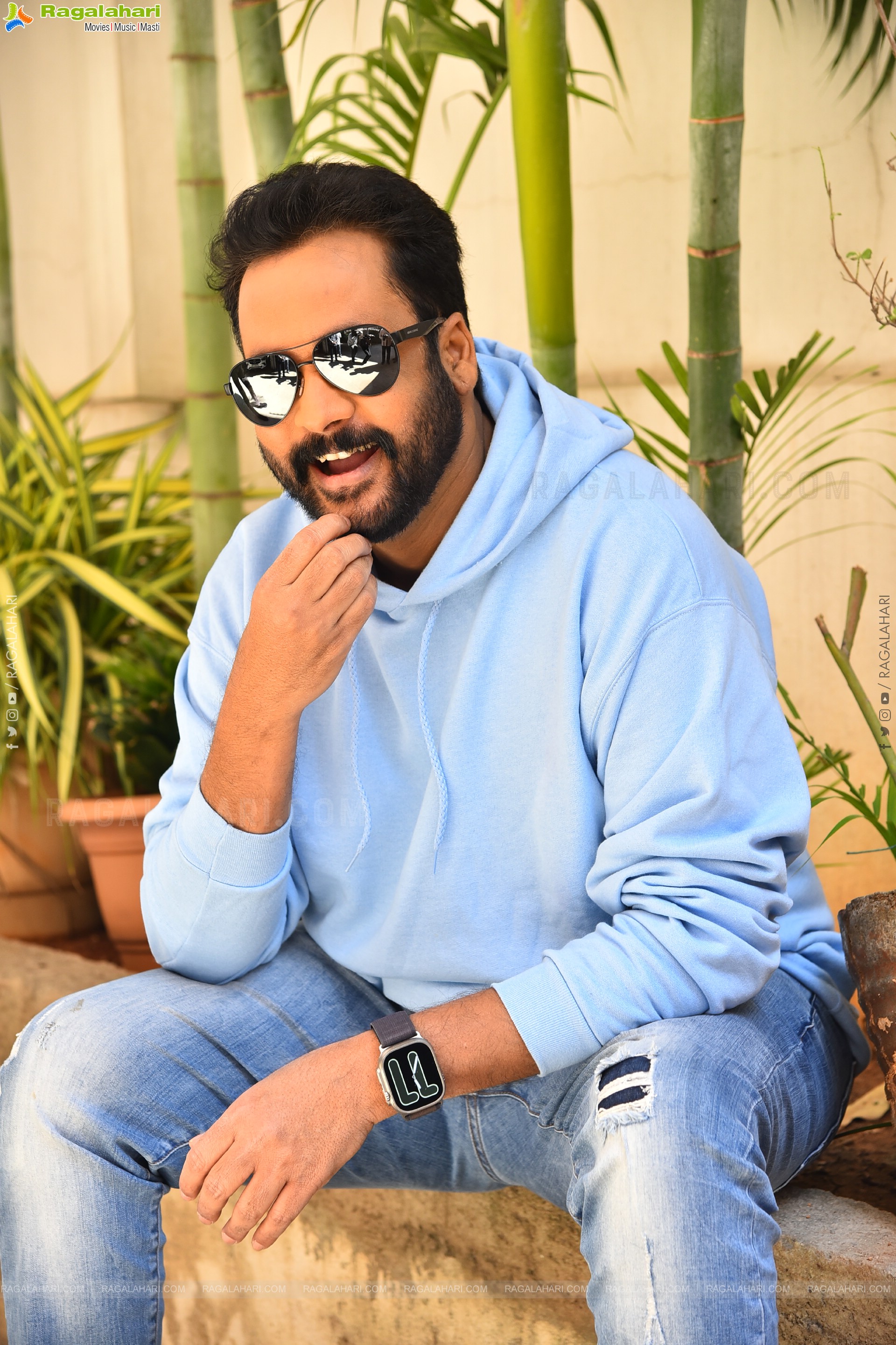 Actor Shivaji at Dhandoraa Movie Interview, HD Gallery