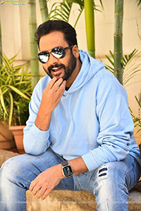 Actor Shivaji at Dhandoraa Movie Interview, HD Gallery