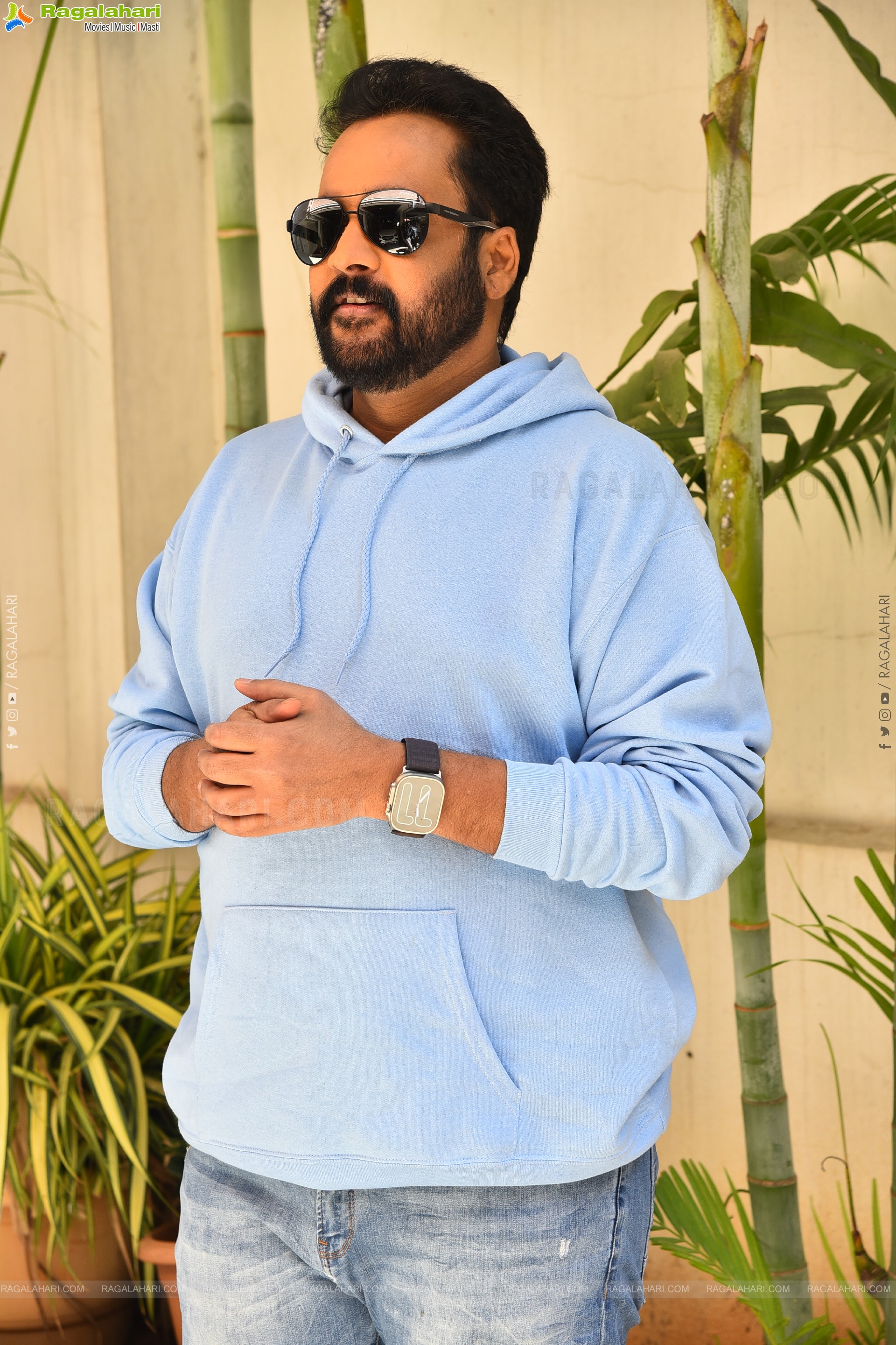 Actor Shivaji at Dhandoraa Movie Interview, HD Gallery