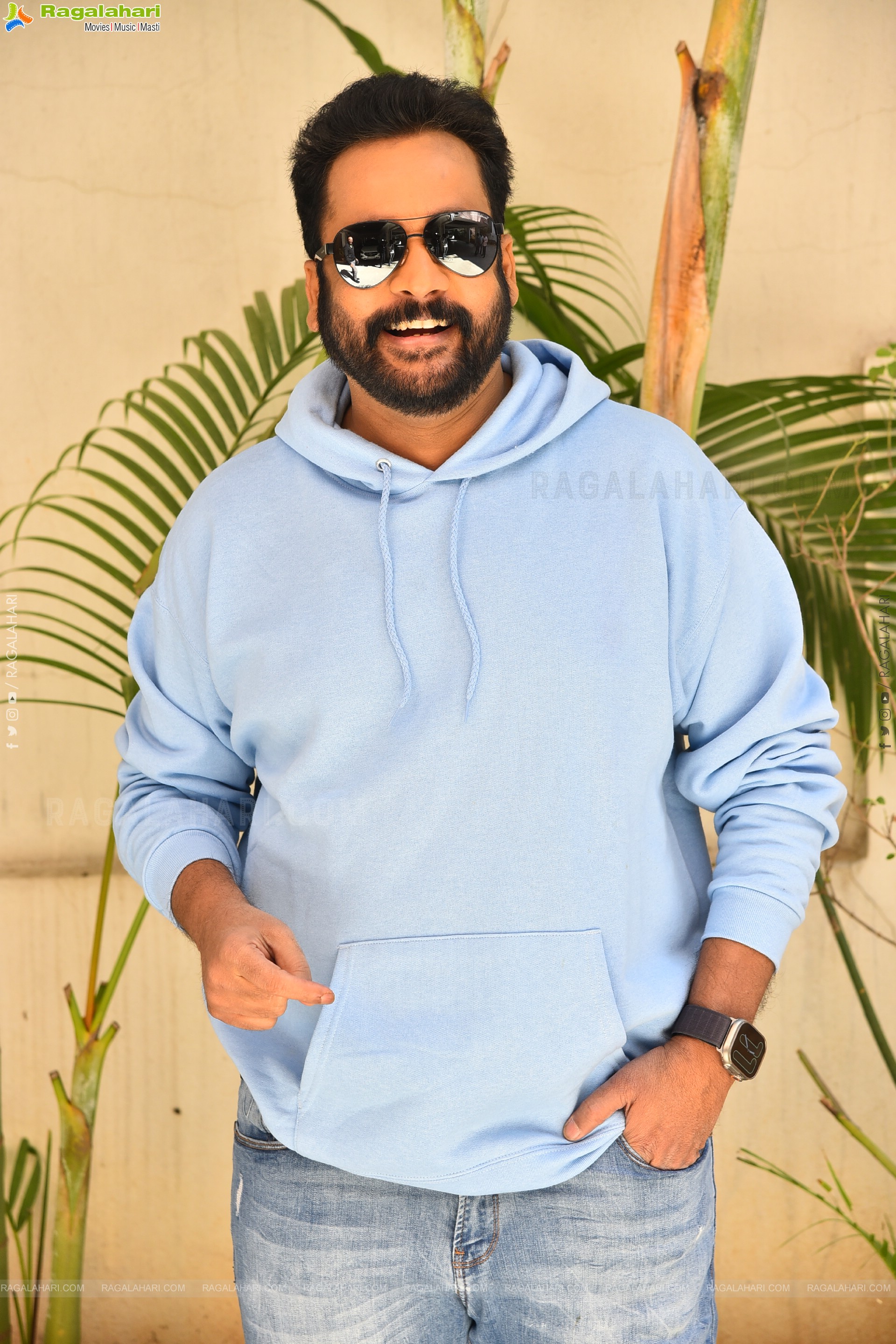 Actor Shivaji at Dhandoraa Movie Interview, HD Gallery