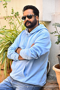 Actor Shivaji at Dhandoraa Movie Interview, HD Gallery