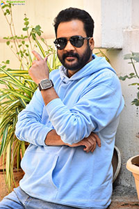 Actor Shivaji at Dhandoraa Movie Interview, HD Gallery