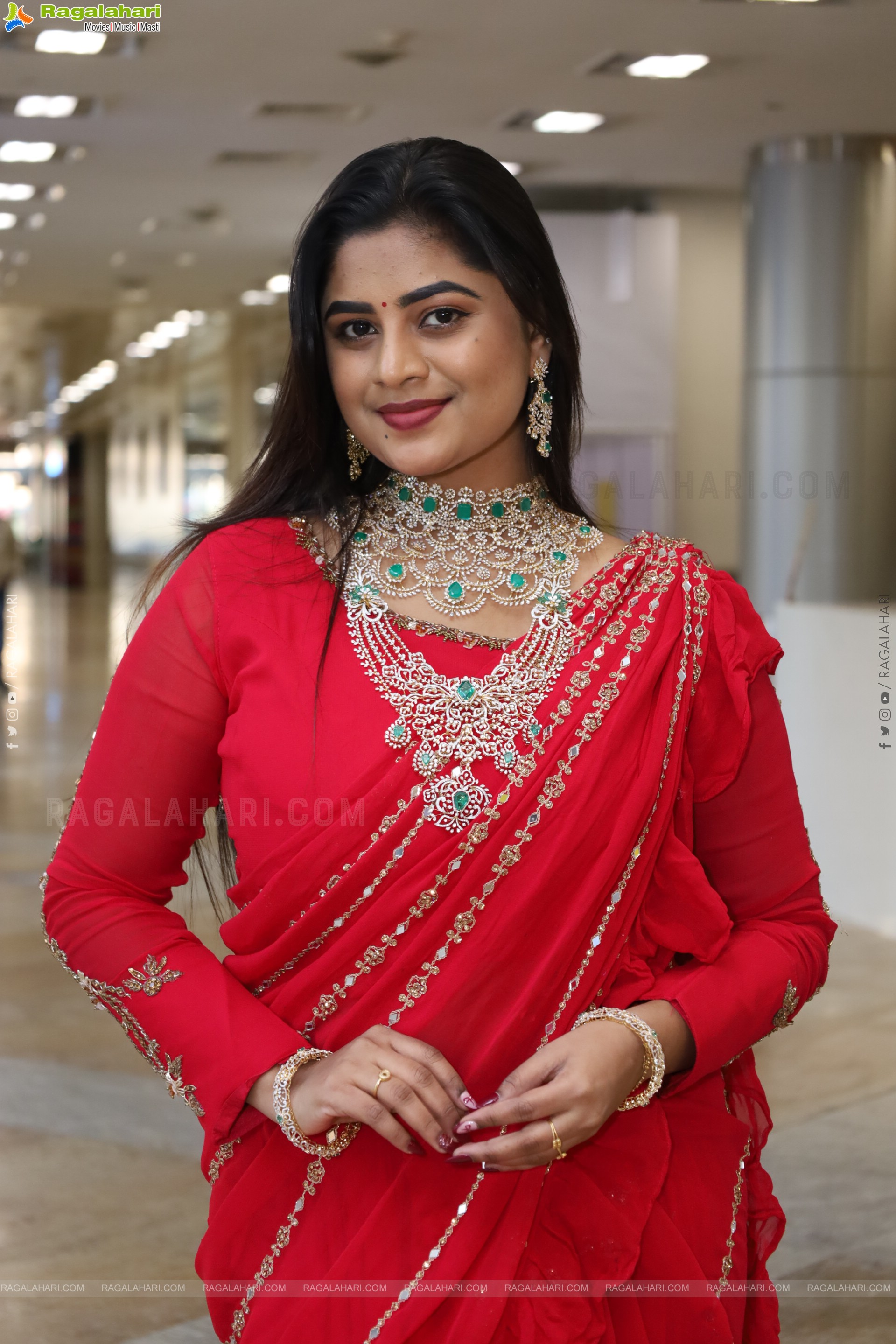 Siri Papa at Hi Life Jewels Launch Event, HD Gallery