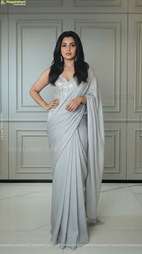 Supriya Pillai Glamorous Photoshoot Stills, HD Gallery