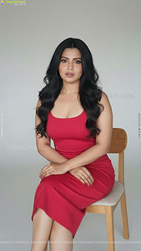 Supriya Pillai Glamorous Photoshoot Stills, HD Gallery