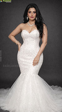 Supriya Pillai Glamorous Photoshoot Stills, HD Gallery