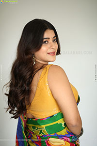 Yamini Bhaskar at Psych Siddhartha Trailer Launch