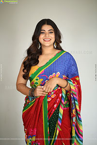 Yamini Bhaskar at Psych Siddhartha Trailer Launch