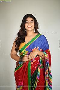 Yamini Bhaskar at Psych Siddhartha Trailer Launch