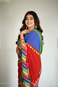 Yamini Bhaskar at Psych Siddhartha Trailer Launch