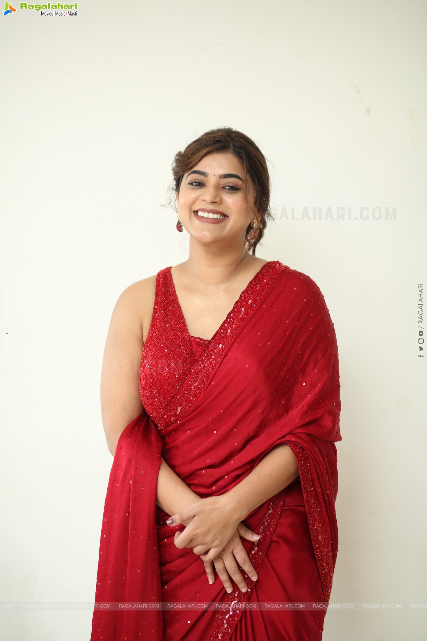 Yamini Bhaskar at Psych Siddhartha Press Meet, HD Gallery